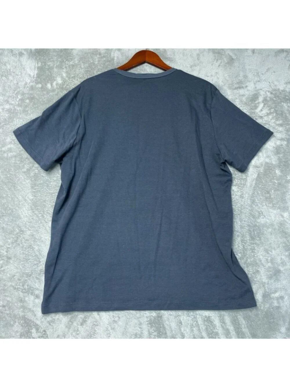 NWT Banana Republic Men's XXL Luxe Touch Performance Tee Gray Striped  i2119